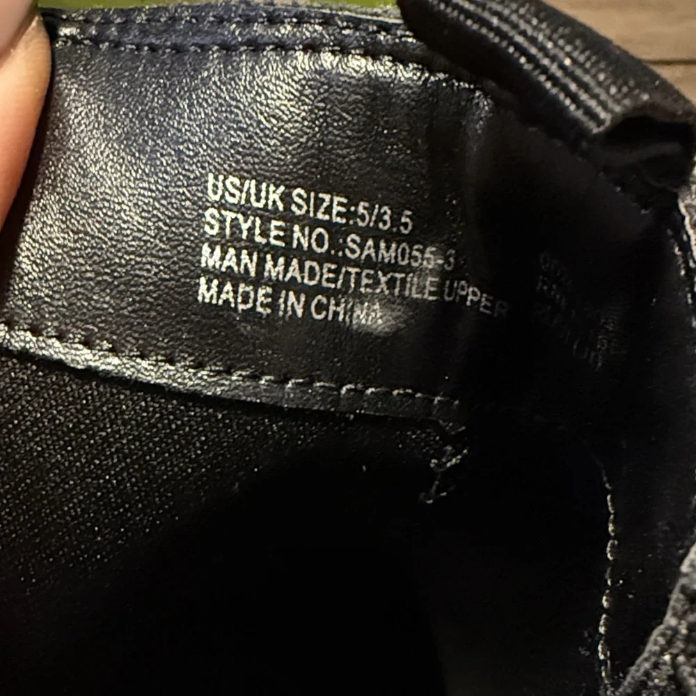 Sam Edelman Black Laguna Chelsea Ankle Boots size 5 Youth girl - Picture 8 of 11